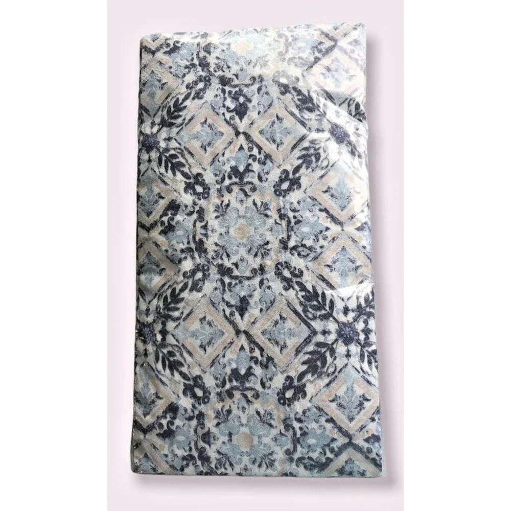 Blue Medallion Diamond Paper Napkins Hand Towels Bathroom 26 pk Set of 2 Summer